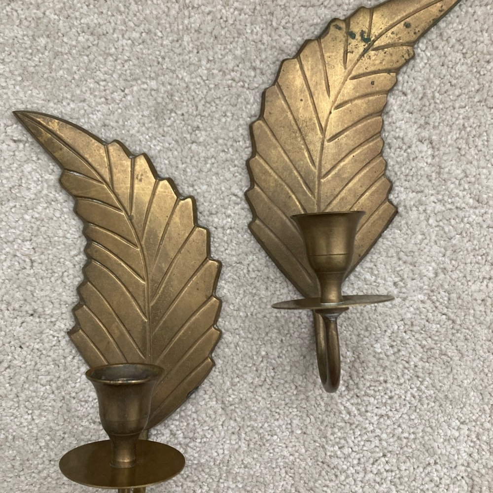 Sconces - Picture 2 of 4